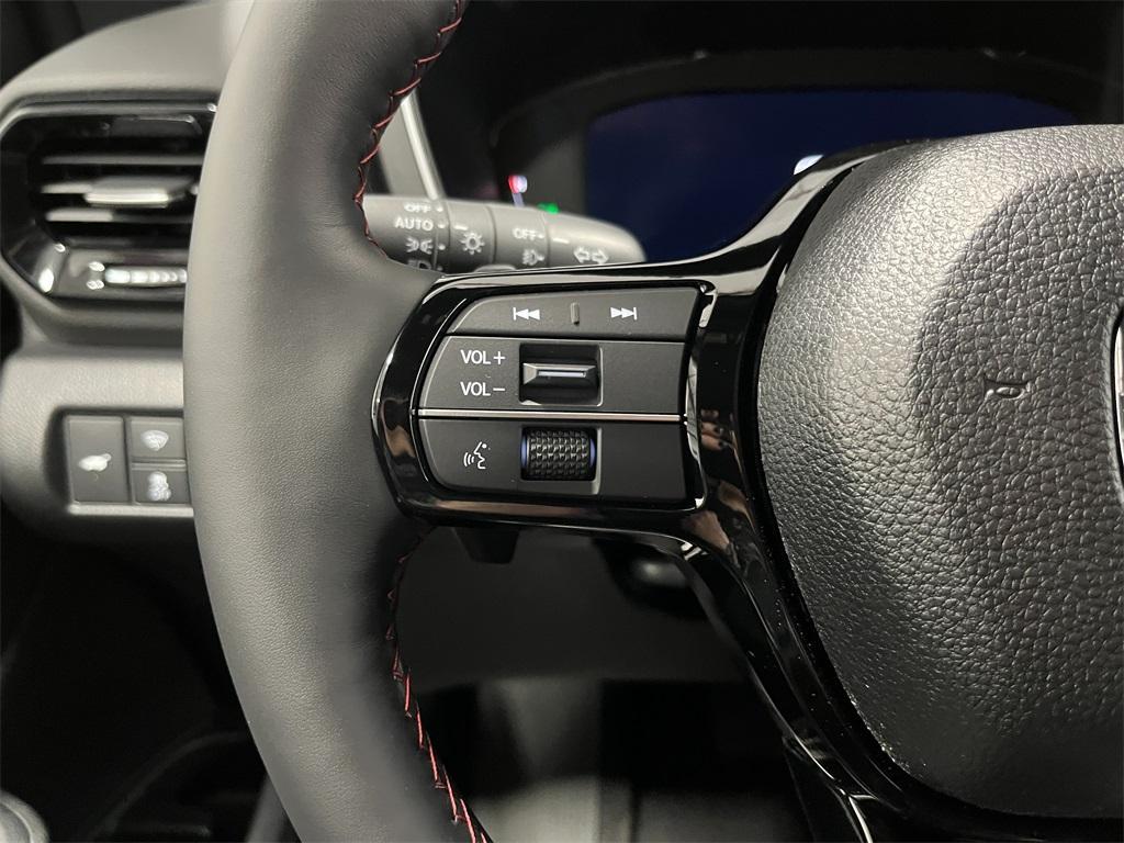 new 2025 Honda Pilot car, priced at $53,575