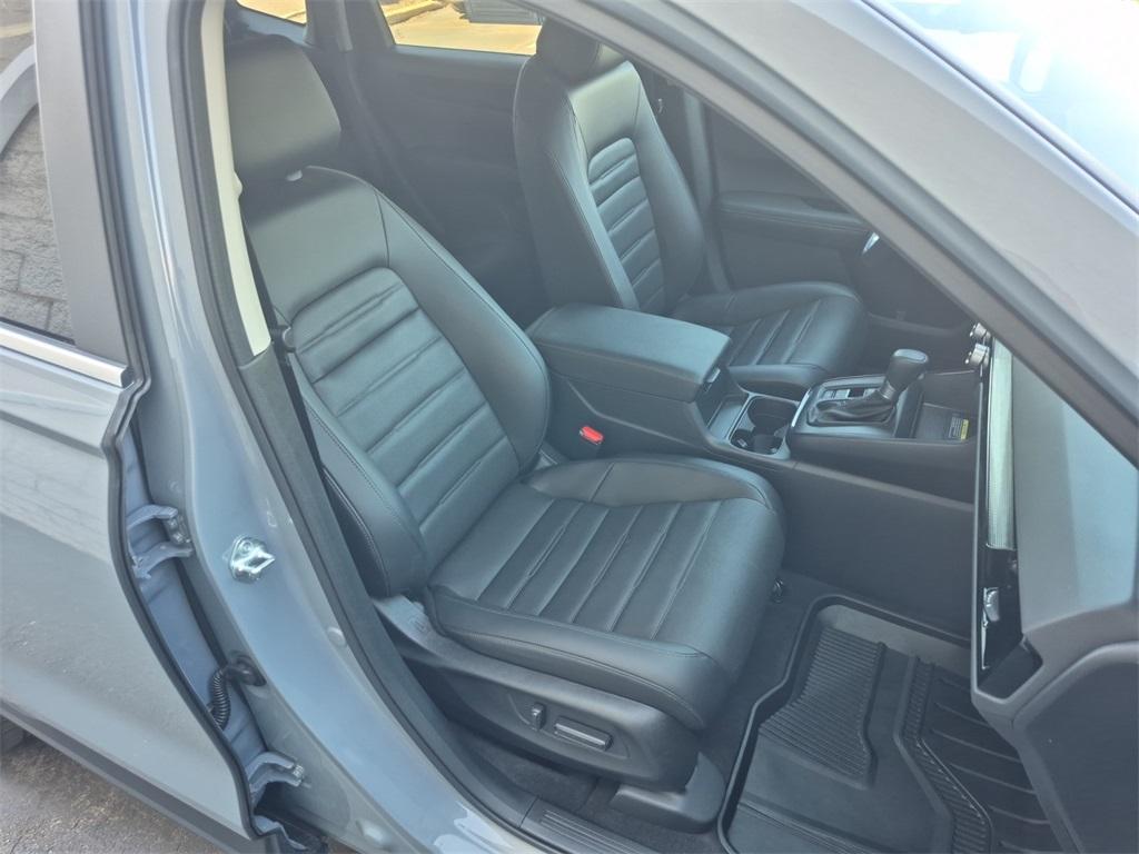 used 2025 Honda CR-V car, priced at $35,482