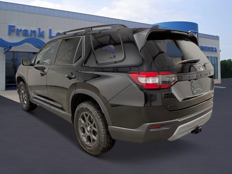 new 2025 Honda Pilot car, priced at $48,395