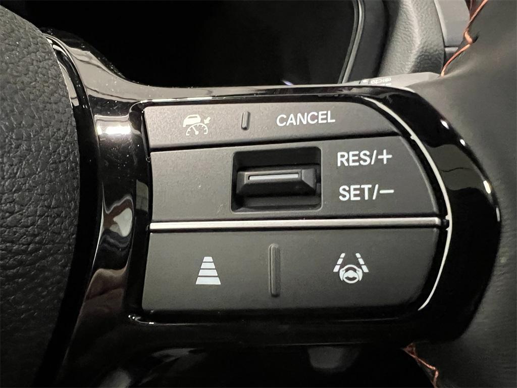 new 2025 Honda Pilot car, priced at $48,395