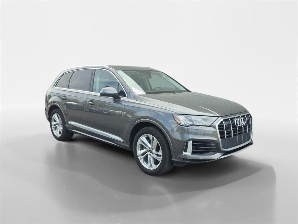 used 2024 Audi Q7 car, priced at $43,991