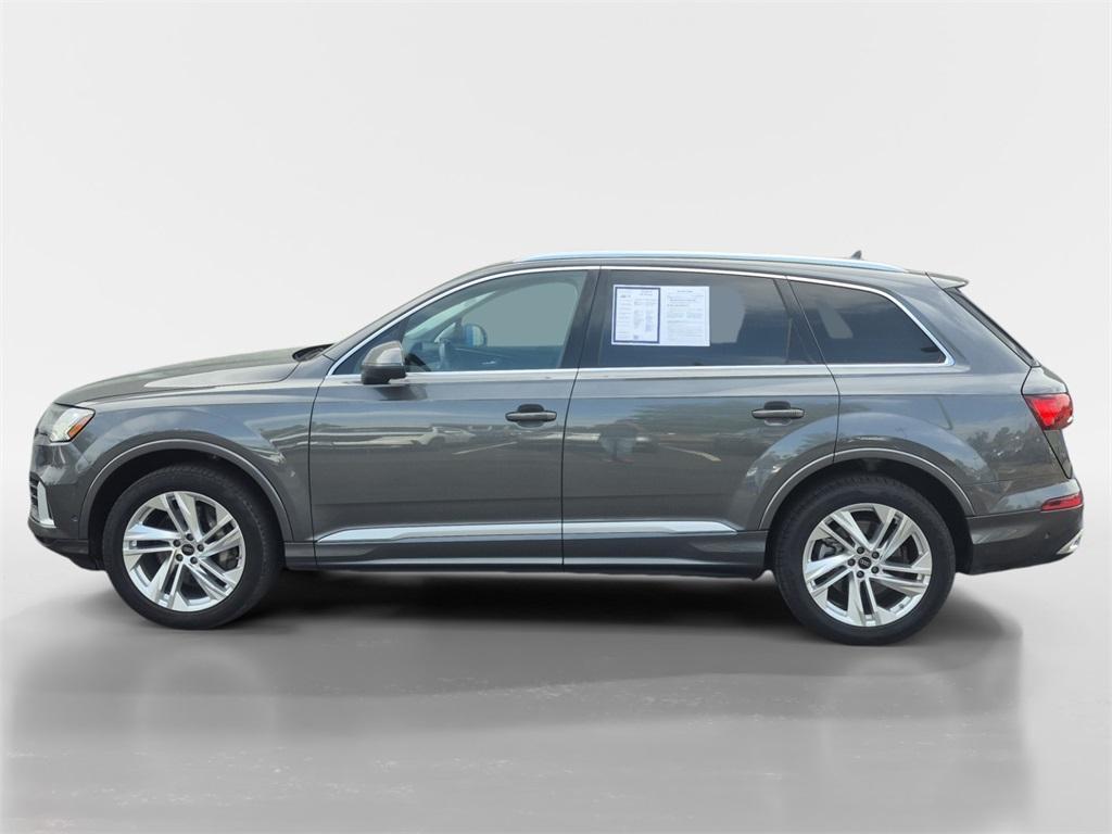 used 2024 Audi Q7 car, priced at $43,991