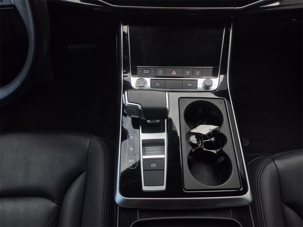 used 2024 Audi Q7 car, priced at $43,991