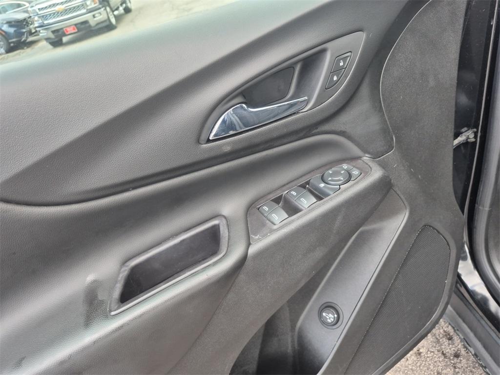 used 2021 Chevrolet Equinox car, priced at $15,491