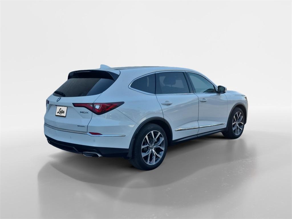 used 2024 Acura MDX car, priced at $45,891