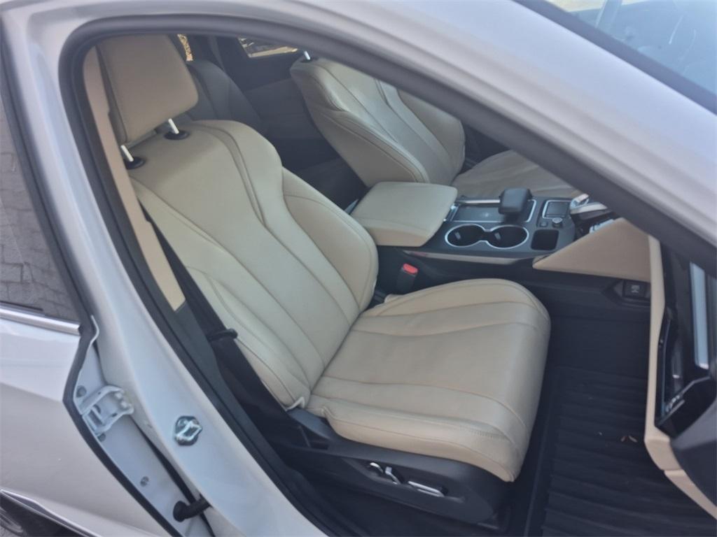 used 2024 Acura MDX car, priced at $45,891