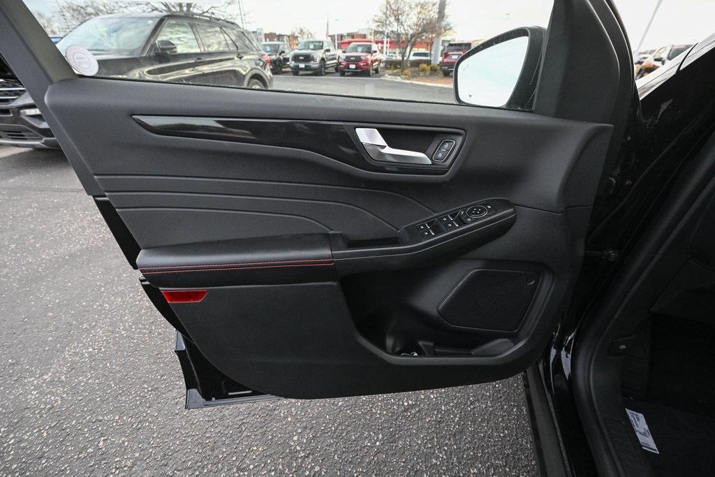 new 2026 Ford Escape car, priced at $34,935