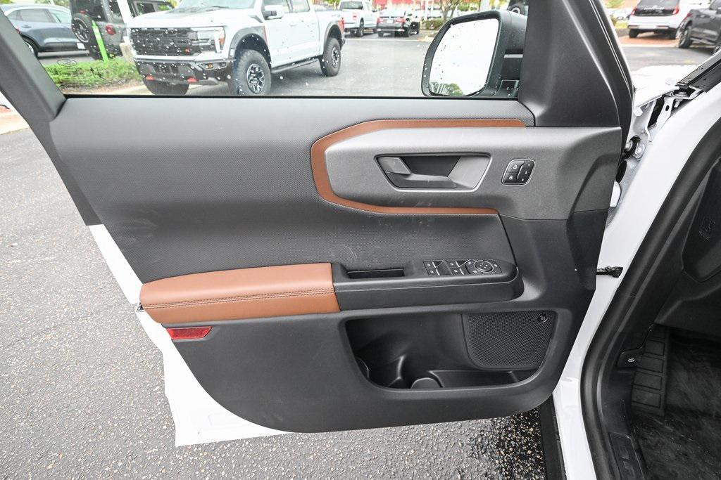 new 2025 Ford Bronco Sport car, priced at $40,561