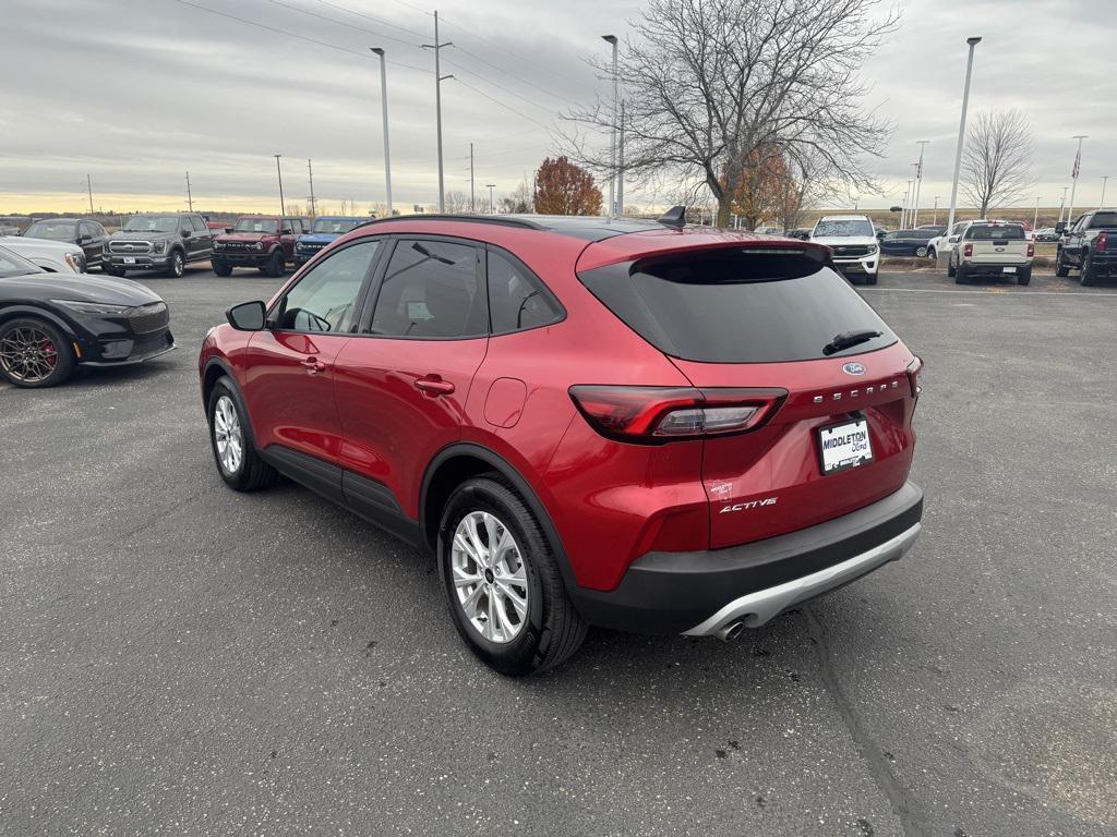 new 2025 Ford Escape car, priced at $26,436