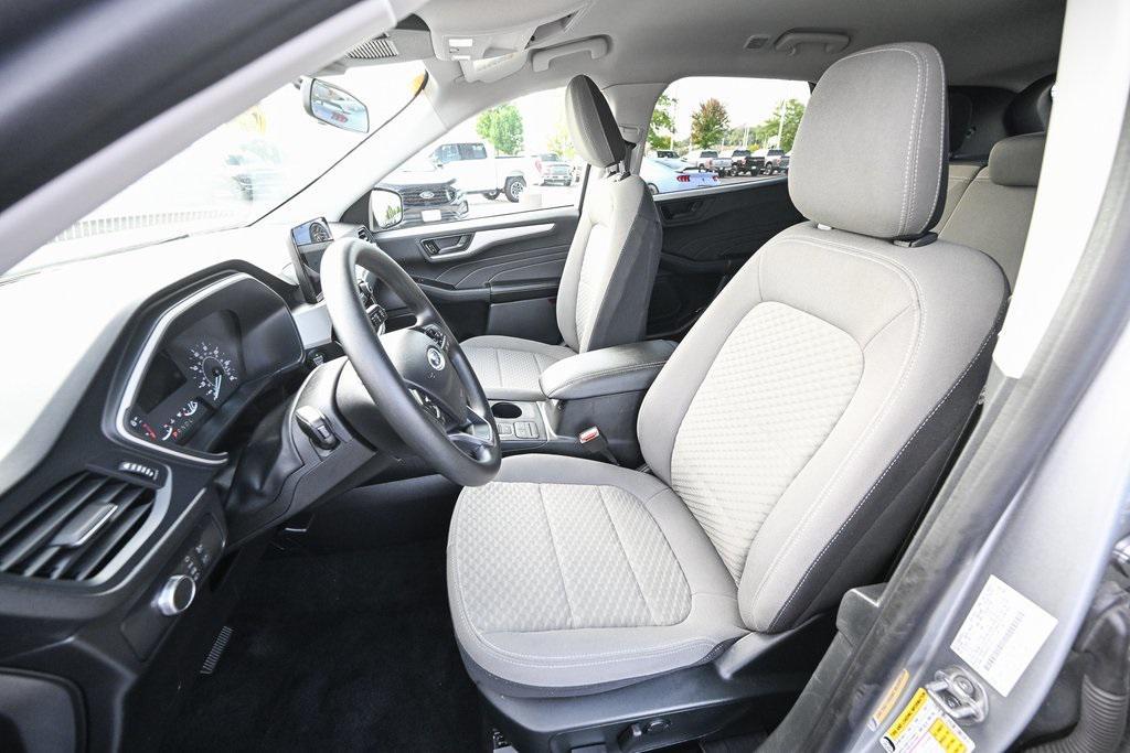 used 2022 Ford Escape car, priced at $22,771
