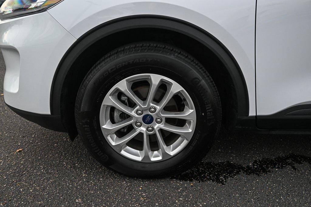 used 2022 Ford Escape car, priced at $23,771