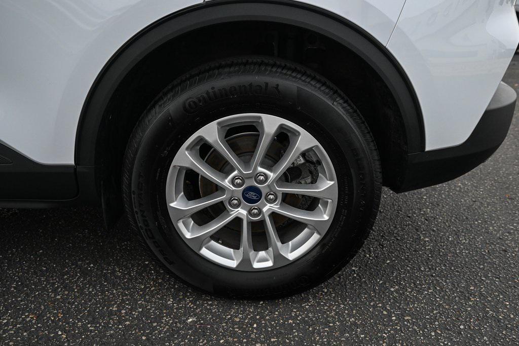 used 2022 Ford Escape car, priced at $23,771