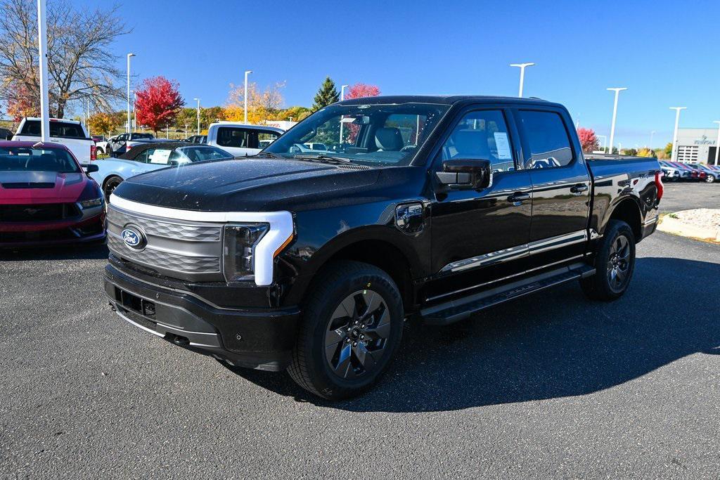 new 2025 Ford F-150 Lightning car, priced at $76,789