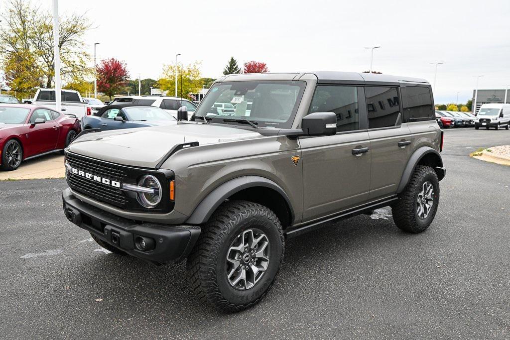 new 2025 Ford Bronco car, priced at $64,176