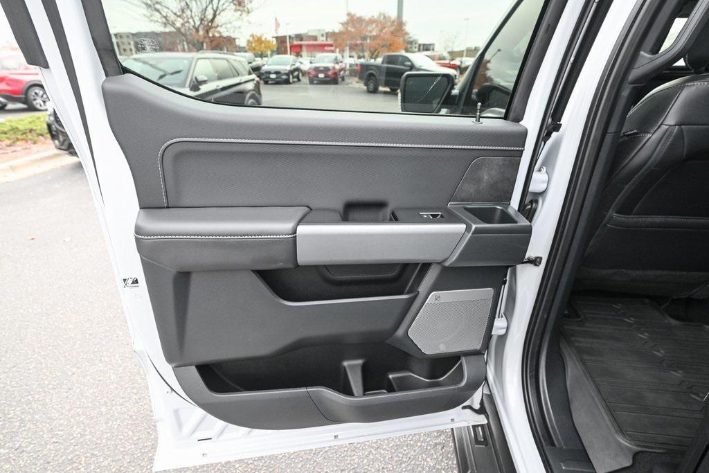 new 2025 Ford F-150 car, priced at $60,976