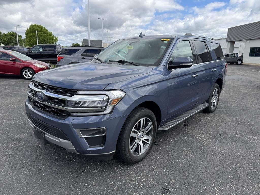 used 2023 Ford Expedition car, priced at $40,975