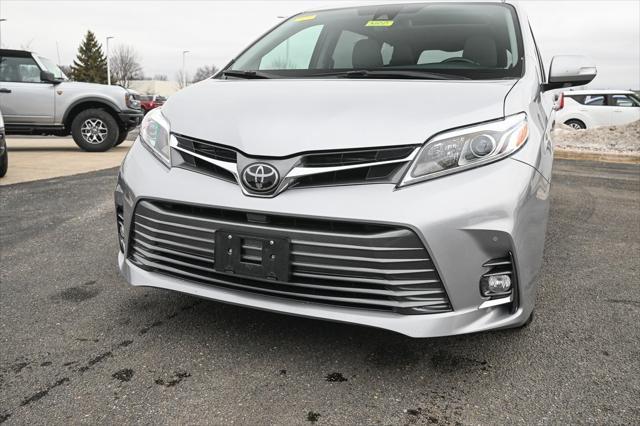 used 2018 Toyota Sienna car, priced at $33,881