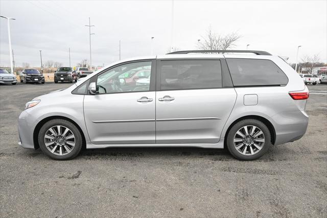 used 2018 Toyota Sienna car, priced at $33,881