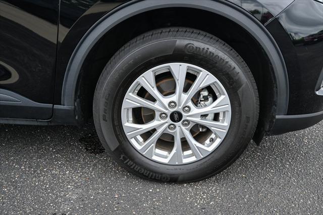 used 2023 Ford Escape car, priced at $24,771