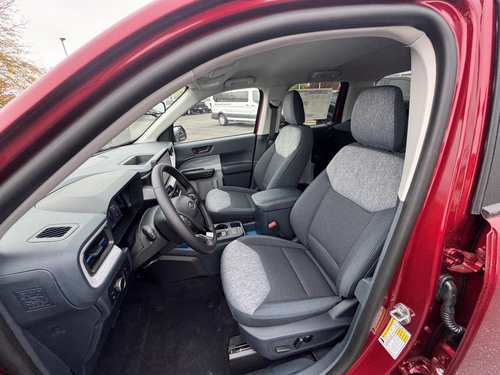new 2025 Ford Maverick car, priced at $34,620