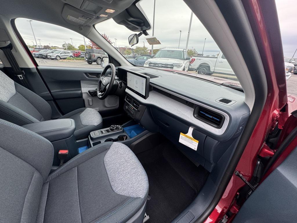 new 2025 Ford Maverick car, priced at $34,620