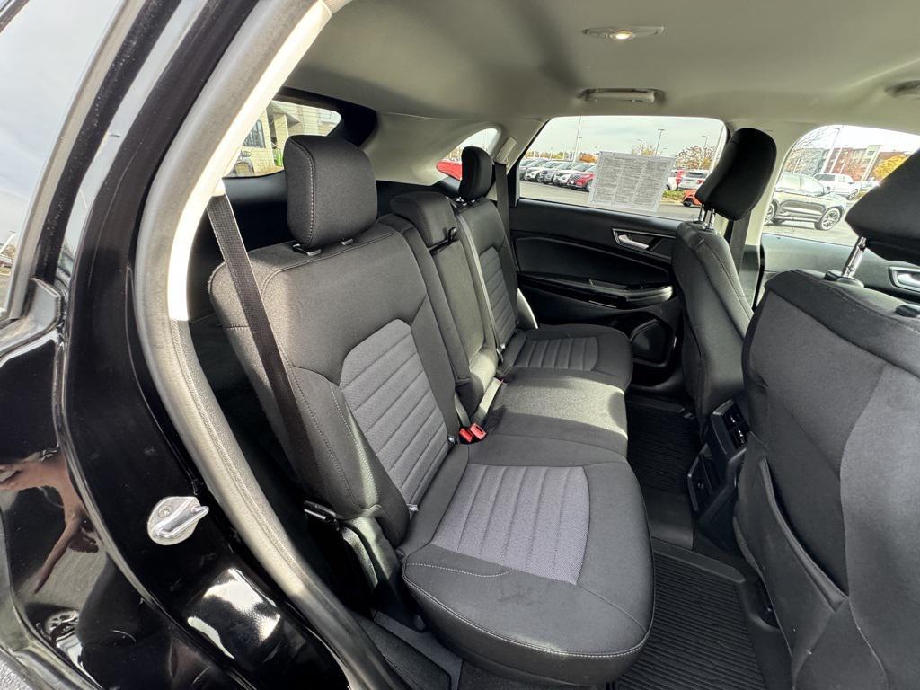new 2024 Ford Edge car, priced at $31,976