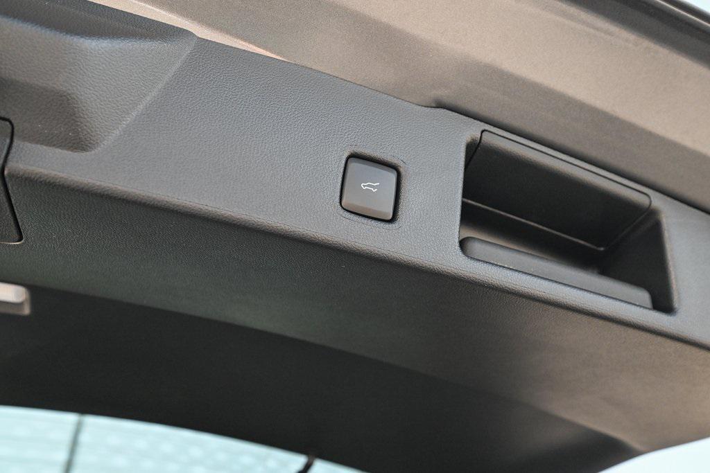 new 2025 Ford Escape car, priced at $28,398