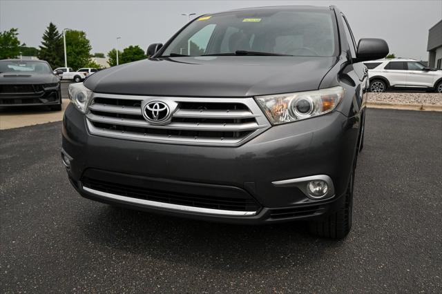 used 2011 Toyota Highlander car, priced at $9,986