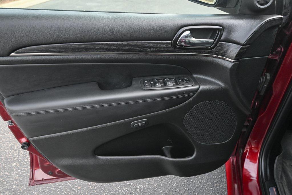 used 2021 Jeep Grand Cherokee car, priced at $27,441