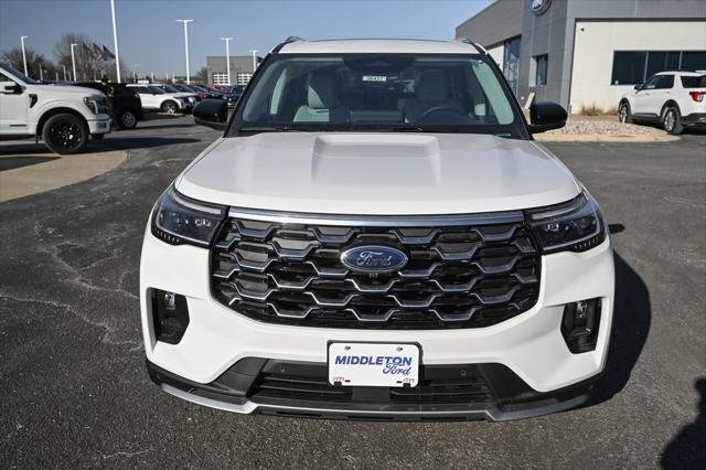 new 2025 Ford Explorer car, priced at $59,326