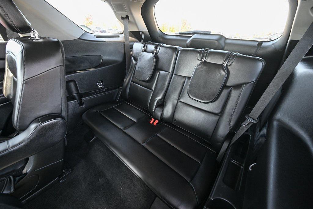 used 2023 Ford Explorer car, priced at $33,881