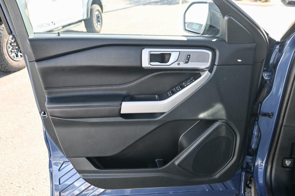 used 2023 Ford Explorer car, priced at $33,881