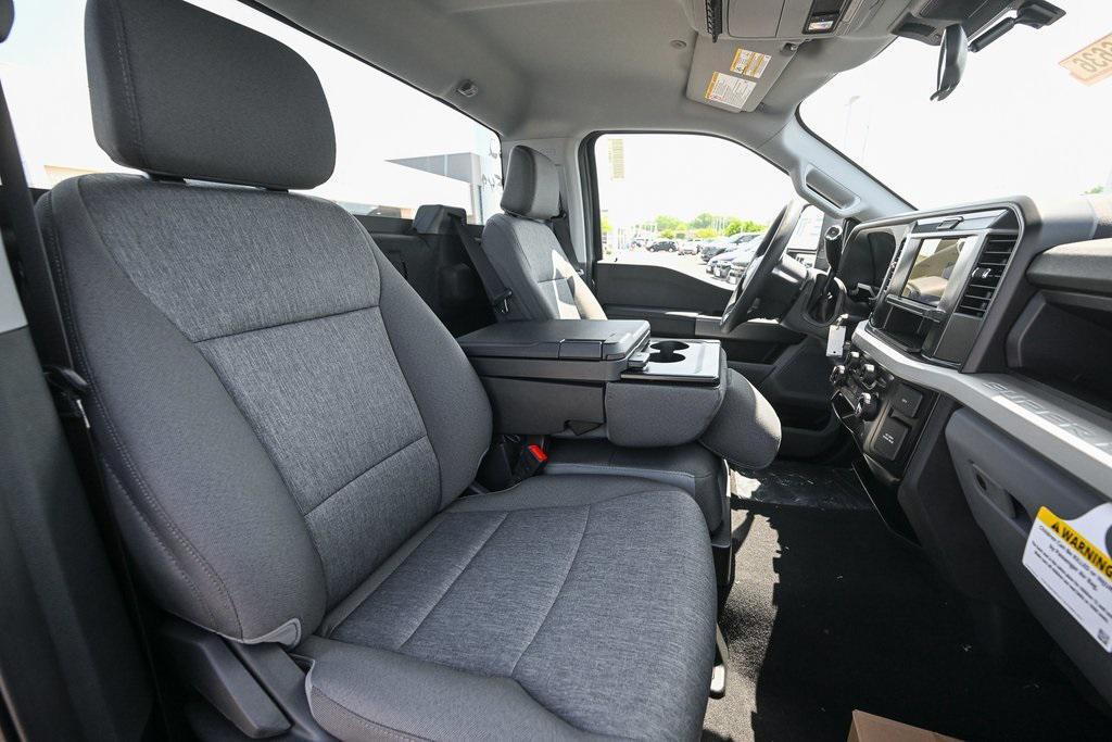 new 2025 Ford F-350 car, priced at $57,215