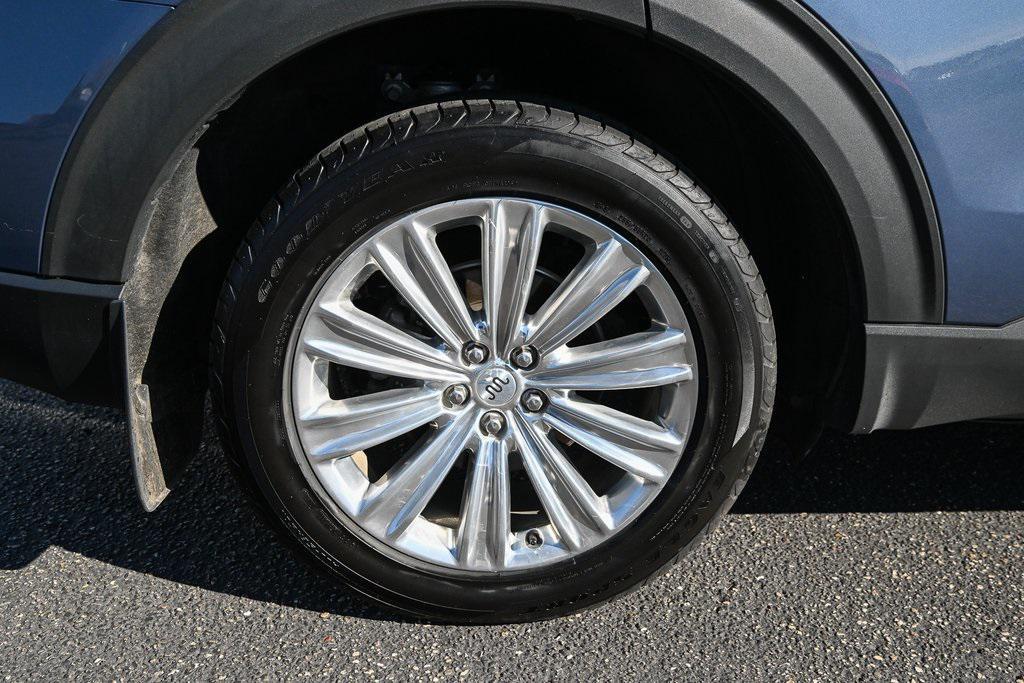 used 2021 Ford Explorer car, priced at $33,771