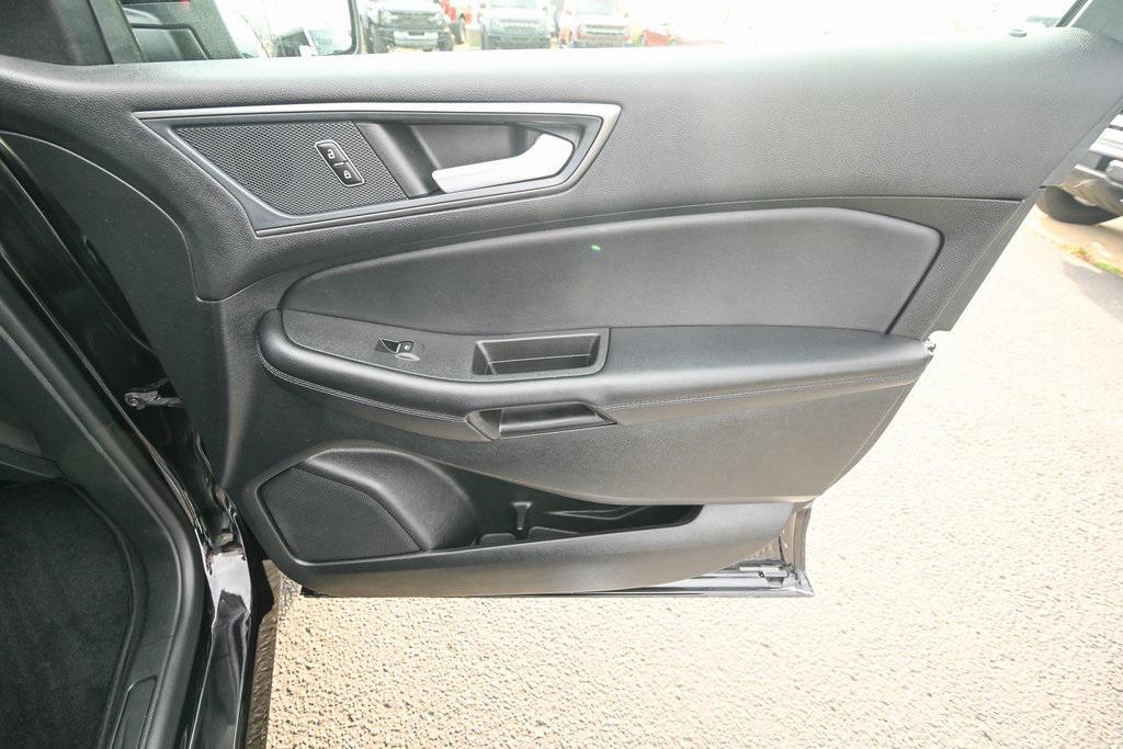 new 2024 Ford Edge car, priced at $31,976
