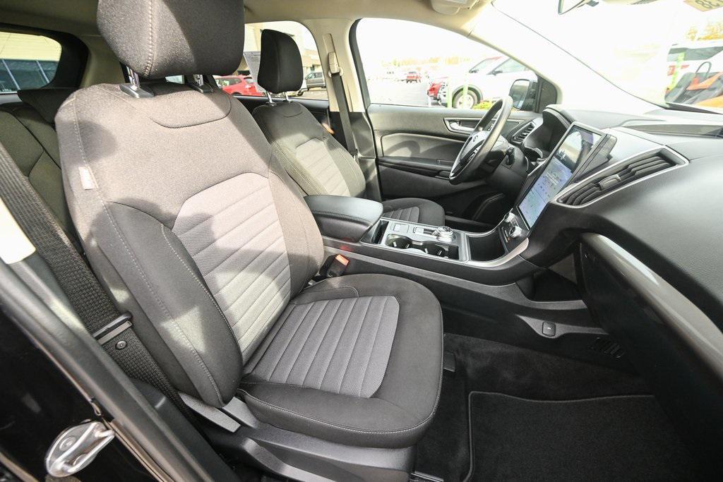 new 2024 Ford Edge car, priced at $31,976