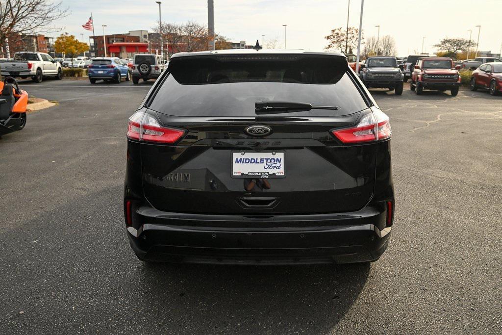 new 2024 Ford Edge car, priced at $31,976
