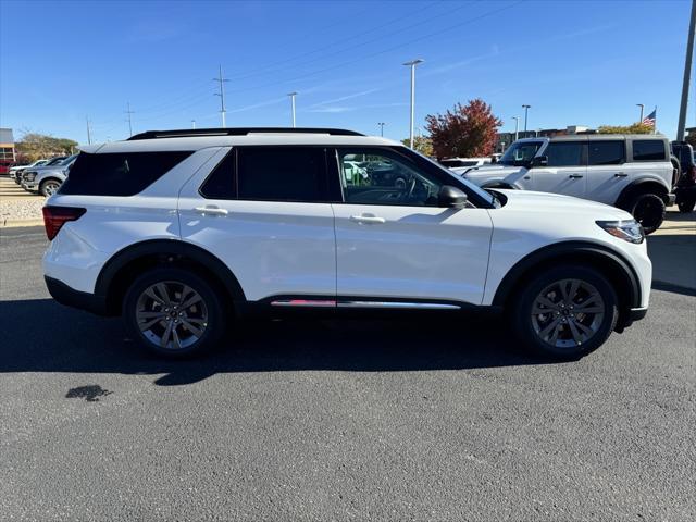 new 2025 Ford Explorer car, priced at $48,004