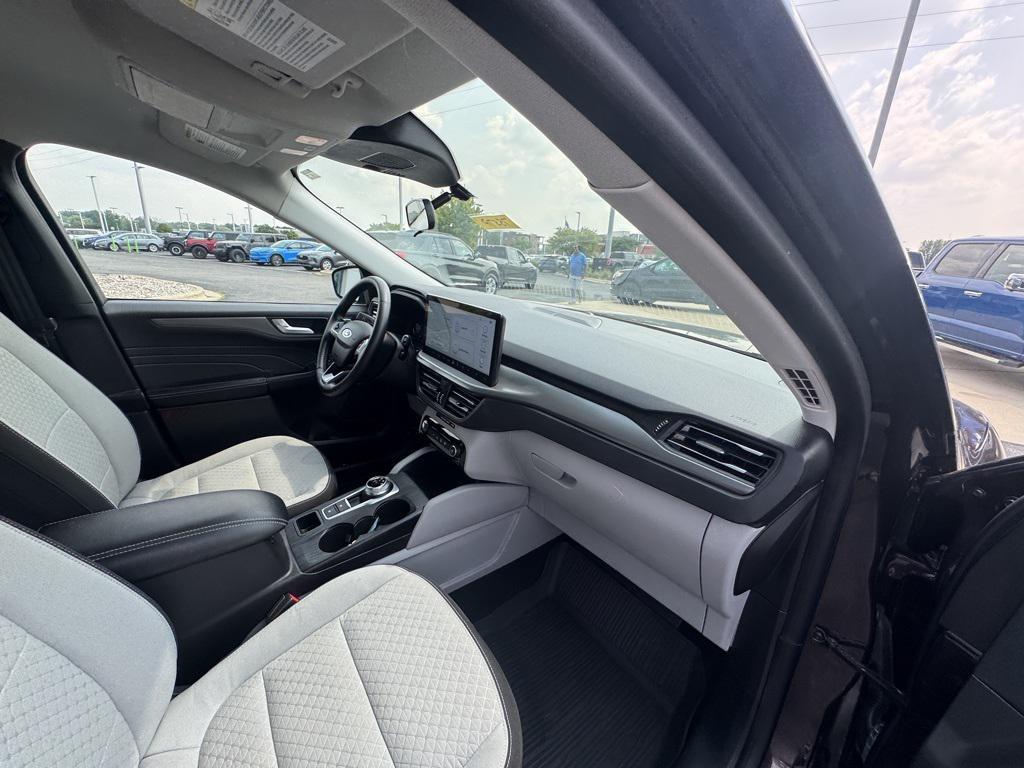 used 2023 Ford Escape car, priced at $24,971
