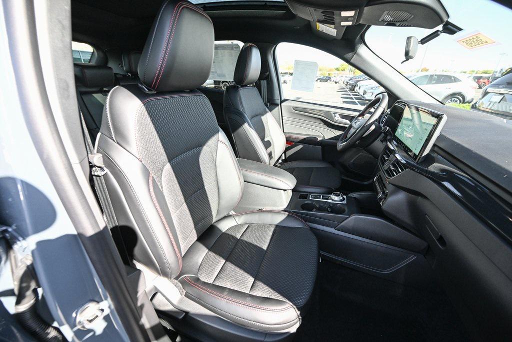 new 2026 Ford Escape car, priced at $40,225
