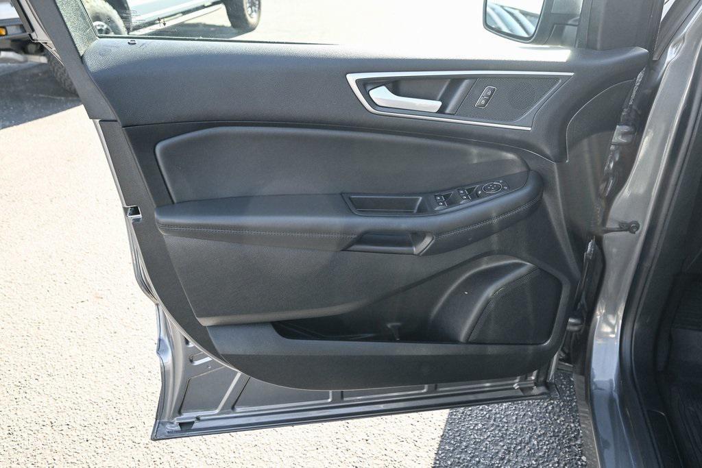 used 2024 Ford Edge car, priced at $27,981