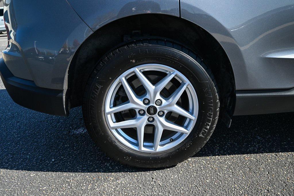 used 2024 Ford Edge car, priced at $27,981