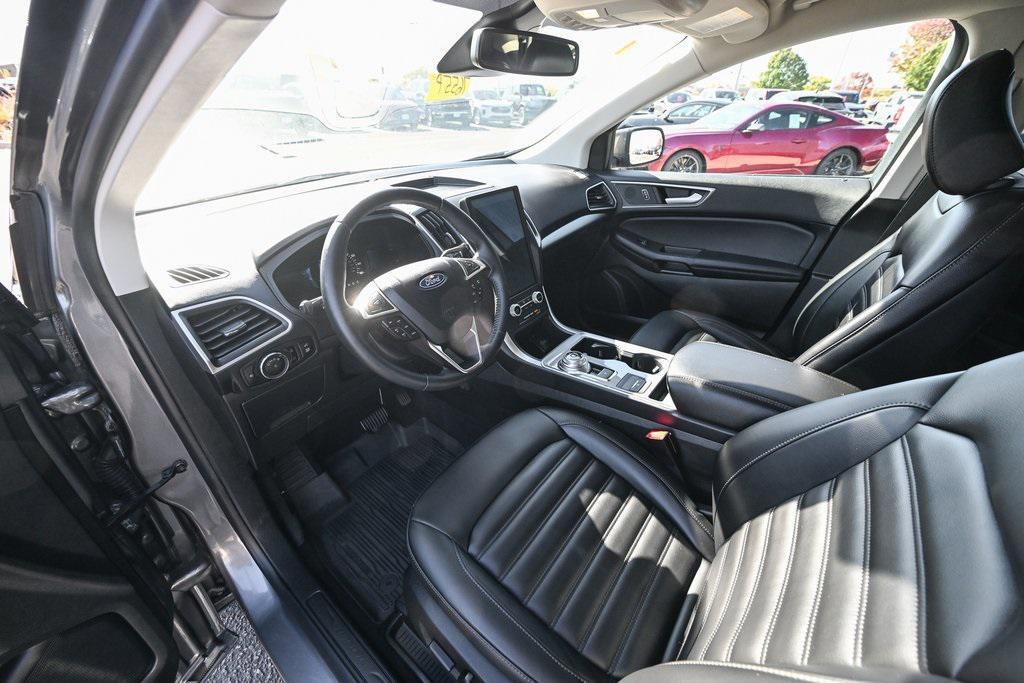 used 2024 Ford Edge car, priced at $27,981