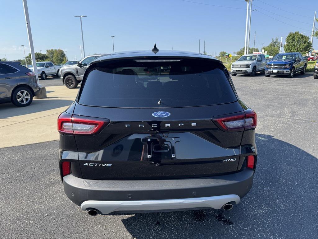 used 2023 Ford Escape car, priced at $26,971
