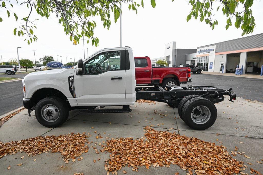 new 2025 Ford F-350 car, priced at $57,846