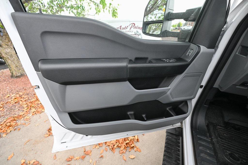 new 2025 Ford F-350 car, priced at $57,846