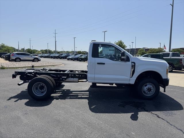 new 2025 Ford F-350 car, priced at $59,575