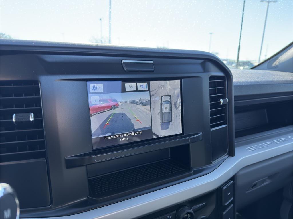 new 2025 Ford F-250 car, priced at $49,976