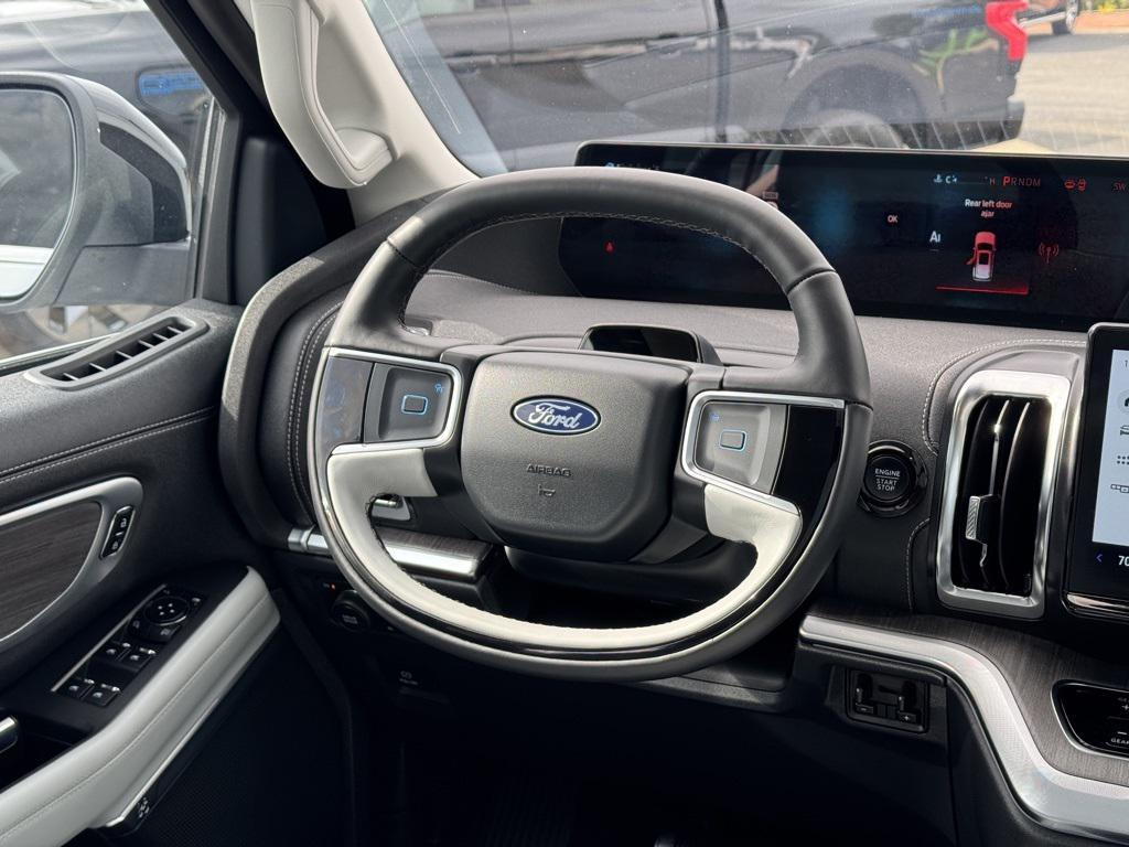 new 2025 Ford Expedition Max car, priced at $88,828