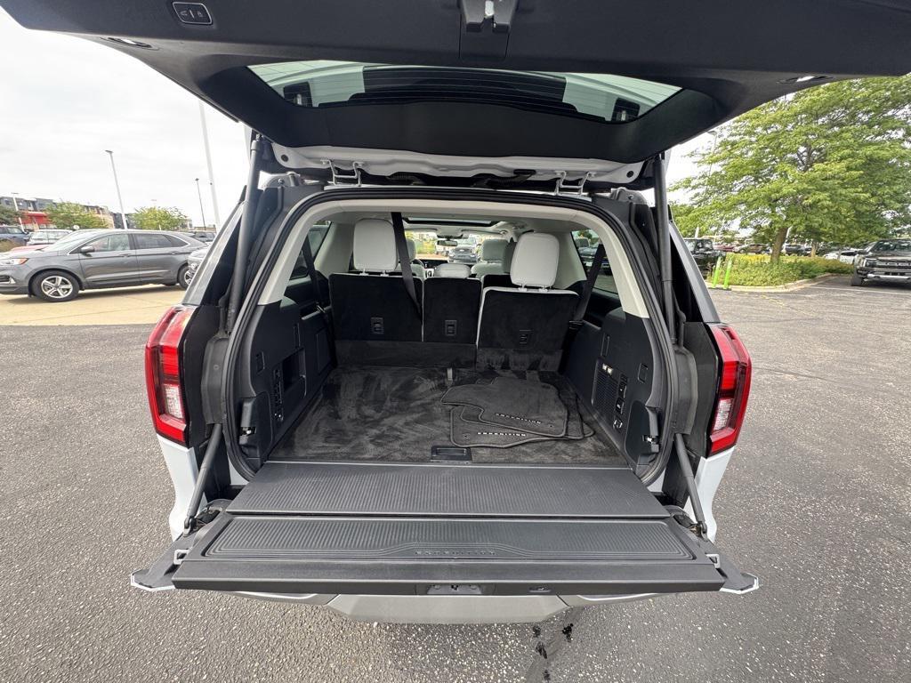 new 2025 Ford Expedition Max car, priced at $88,828